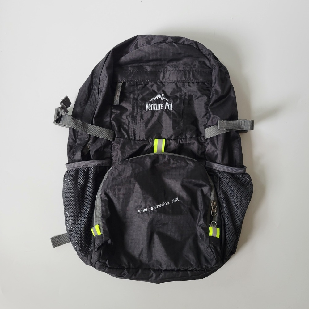 Venture Pal Field Operation 35L Hiking Backpack Lightweight Packable Travel